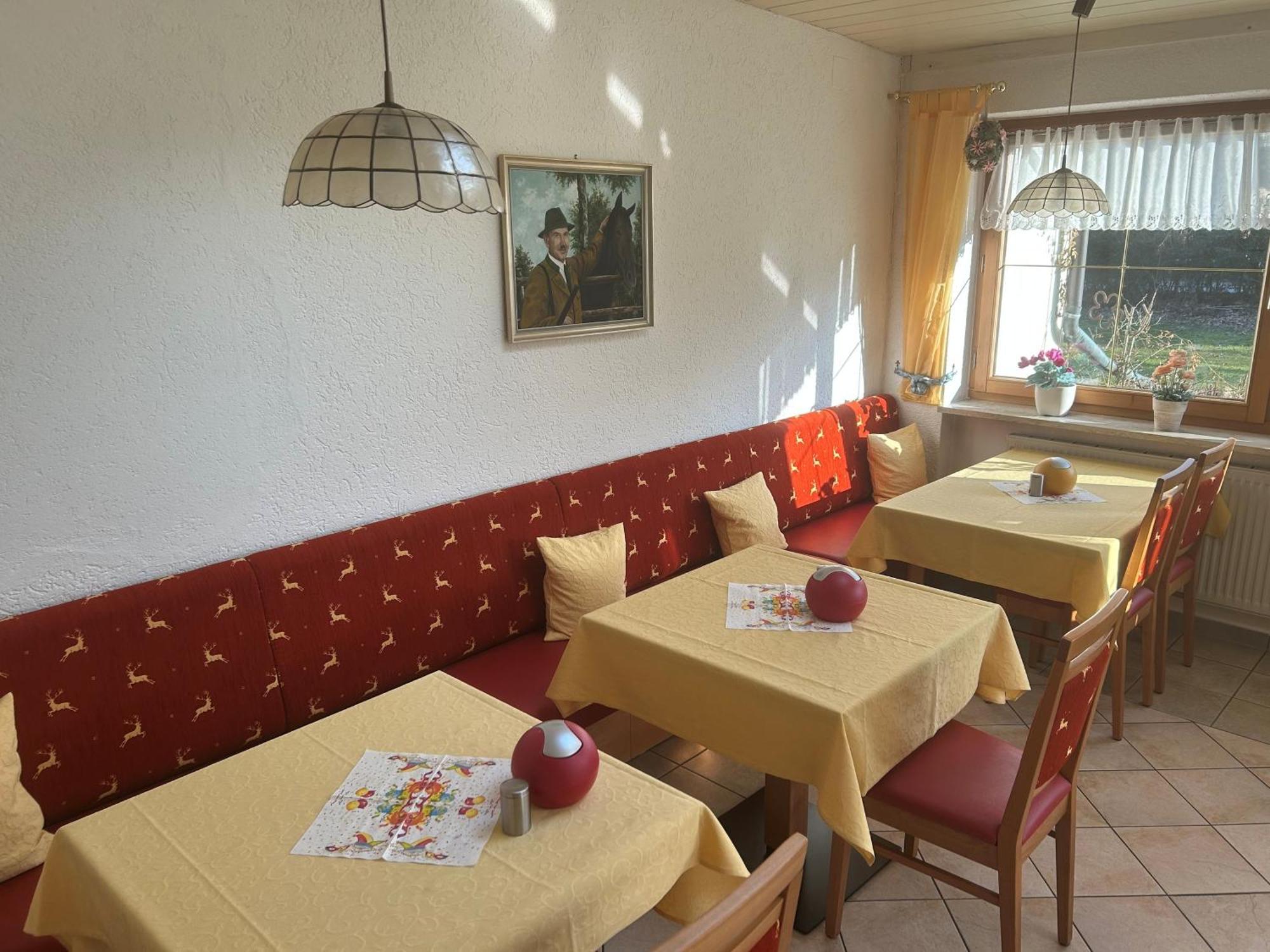 באד פיסינג Hotel Garni Hubertushof מראה חיצוני תמונה