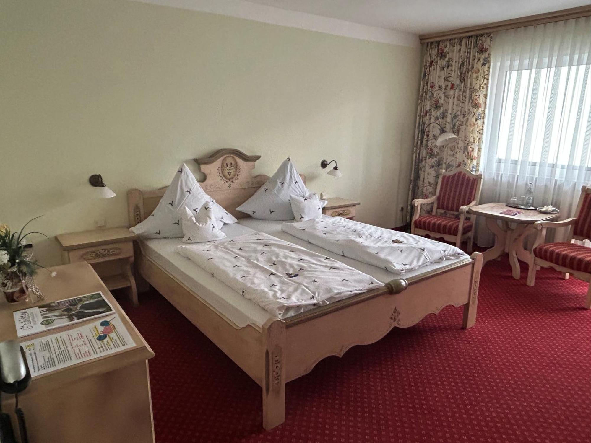 באד פיסינג Hotel Garni Hubertushof מראה חיצוני תמונה